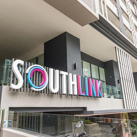 Southlink Bangsar South By Five Senses Aparthotel Kuala Lumpur Exterior photo
